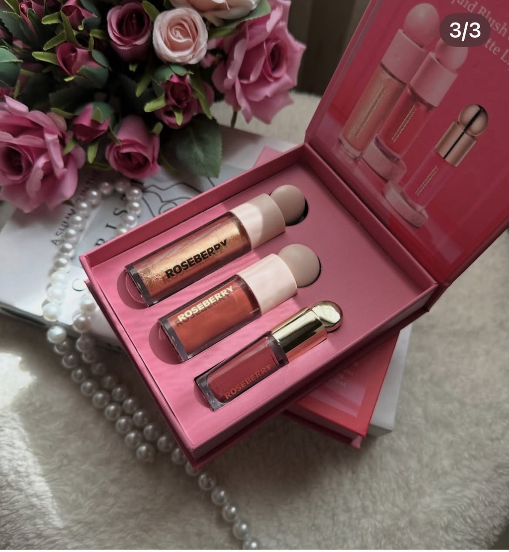 Coffret make up : Liquide blush - highlighter- lip blush